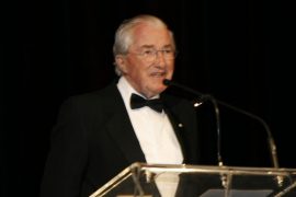 Don Smith accepts the inaugural Corporate Icon Award at London's 24th Annual Business Achievement Awards gala on March 21, 2007.