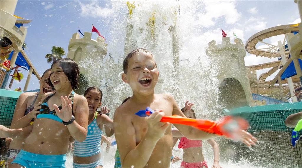 New Toronto water park will create design and construction jobs.