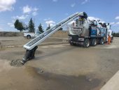 Vactor HXX-QX vacuum excavation truck