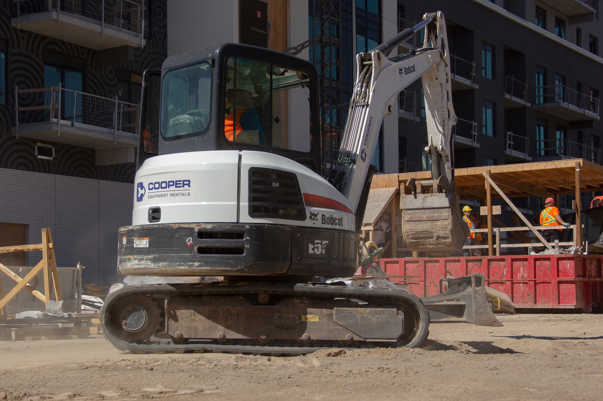 Kitchener – Sept 1 – excavator-2.2