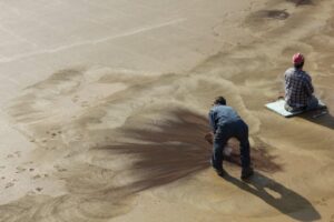 Saint-Gobain acquires Canadian concrete pigment manufacturer Interstar